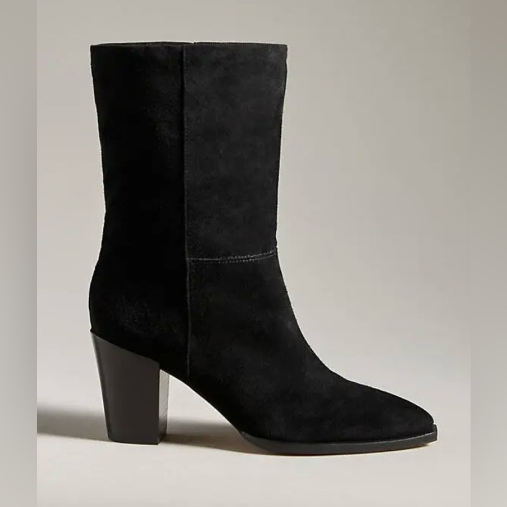 Silent D Ivon boots black suede Great condition. Only wore once.